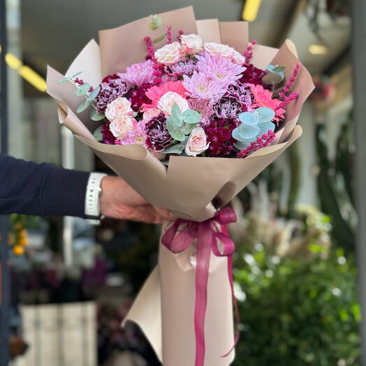 Mevsim Çiçekleri Buketi