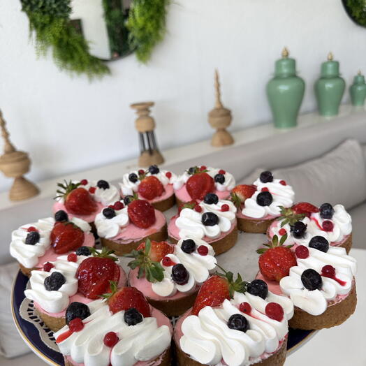 Strawberry tart