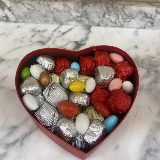 Kalpli kutu çikolata dunyası