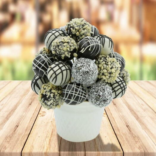 Fındıklı ve Hindistan Cevizli Truf Kek Aranjmanı