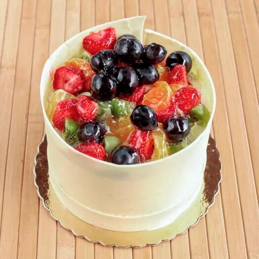 Mevsim meyveli pasta