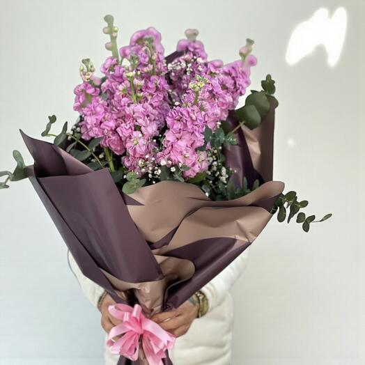 Mis Kokulu Pembe Şebboy Buketi – Zarif ve Romantik Dokunuş