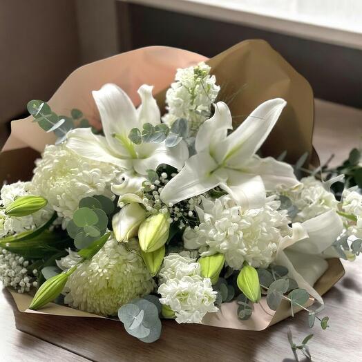 Lilyum Şebboy ve Anastasia Buketi