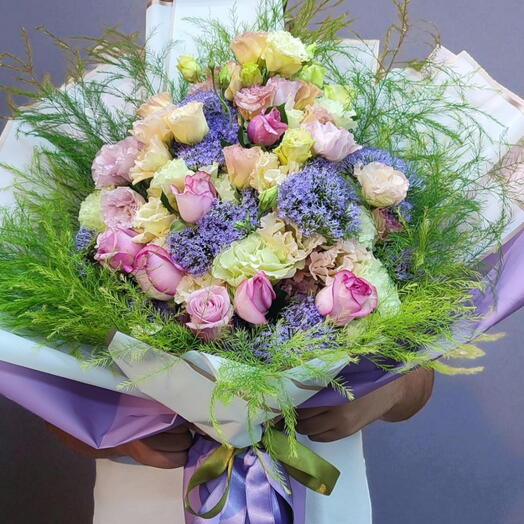 Lilac bouquet XL lisianthus and rose