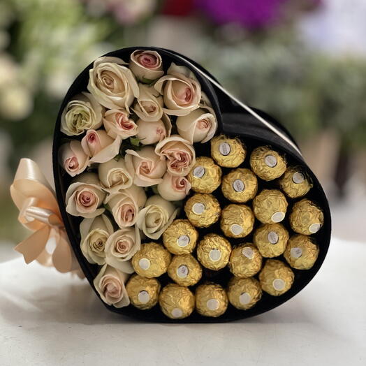 Kutuda guller çikolata