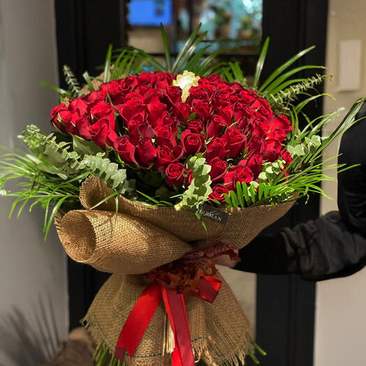 81 Gül Buketi HR811