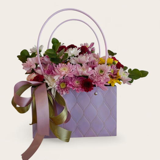 Lila Çantada papatya kriz anten arajmanı