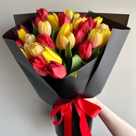 İthal lale buketi