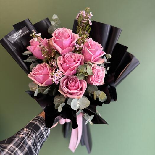 7li siyah pembe gul buketi