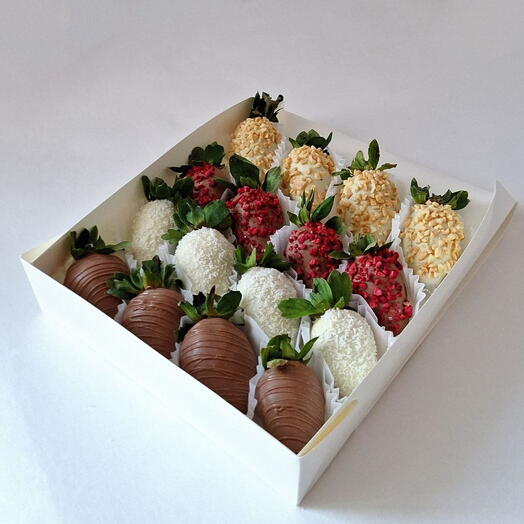 Çilek Mix Deluxe Kutu L Boy