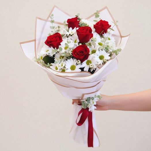 Beyaz Papatya ve Guller