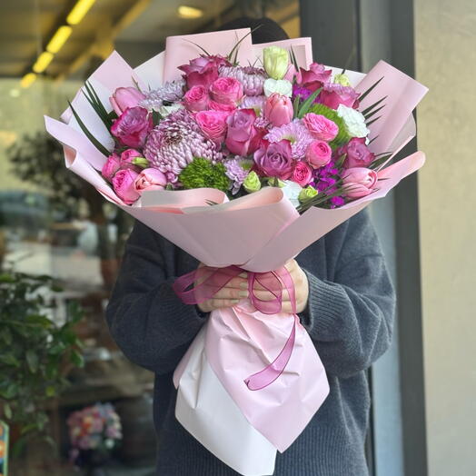 Guller Laleler Çiçek Buketi