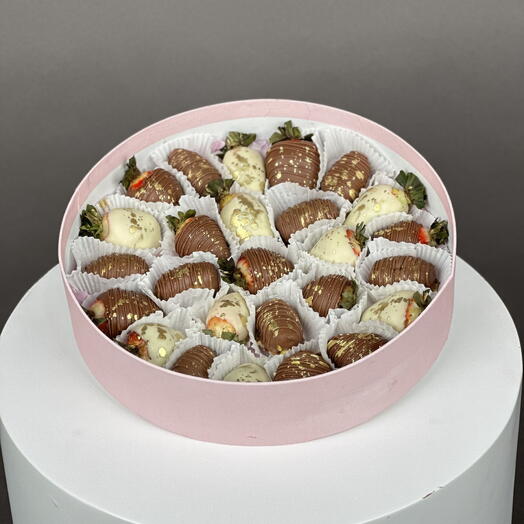 Çilekler + hurmalar 2