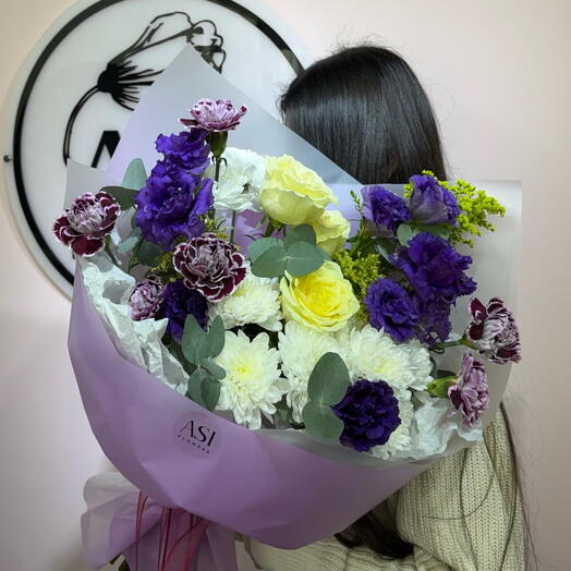 Mor lisianthus buket