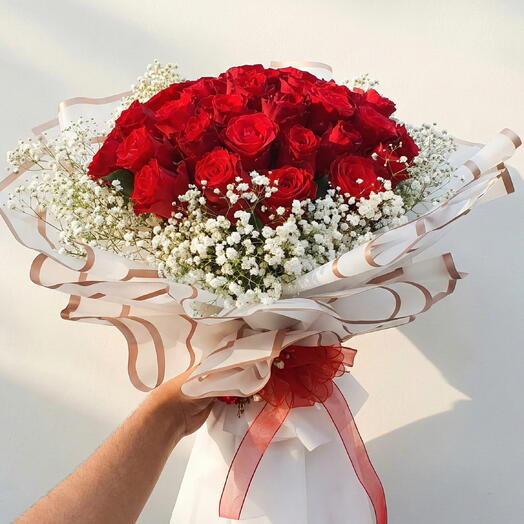 41 Kırmızı Gul Buketi