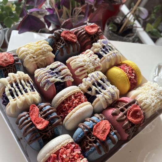 Glutensiz macaron 16 lı karışık kutu