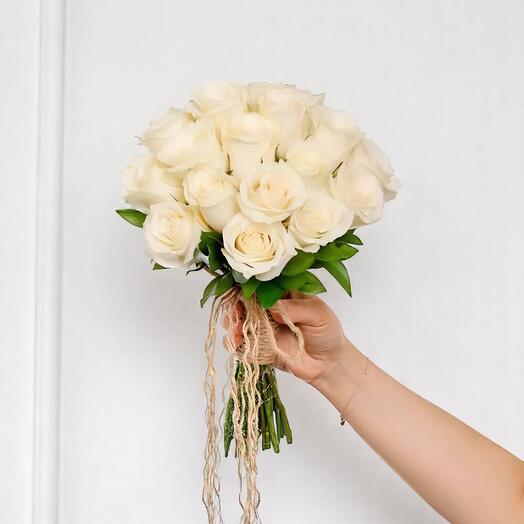 Gelin Buketi – Beyaz İthal Gul Demeti