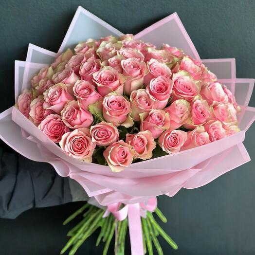 Pembe Gul Buketi – Romantik ve Zarif Bir Seçim