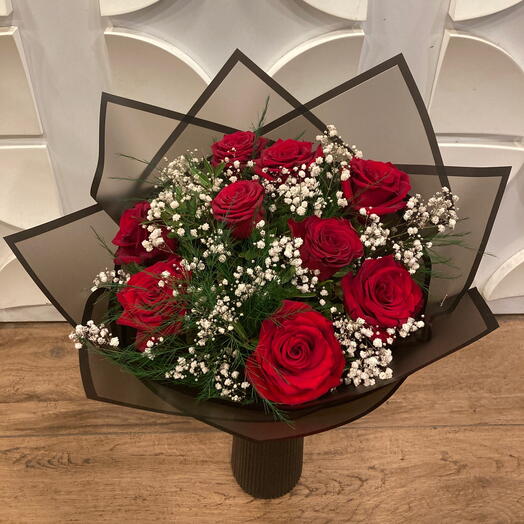 9 lu kırmızı gul buketi