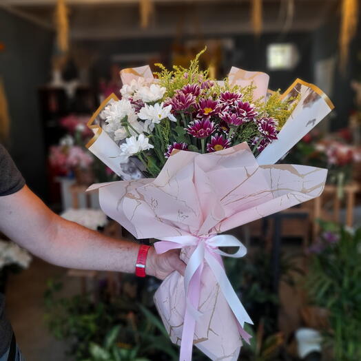 Renkli ithal krizantem buketi