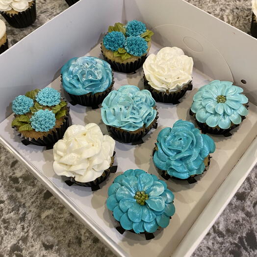 Blue White Floral Cupcake - Mavi Beyaz Çiçek Kapkek (9)