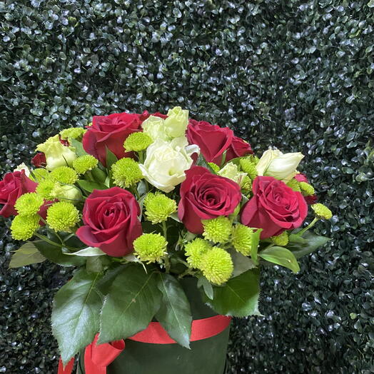 Kutuda bahar kırmızısı