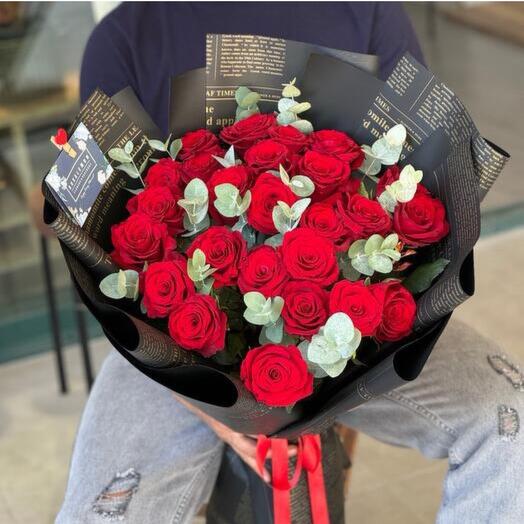 25 Red Roses