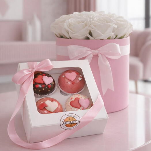 Kokulu yapay cicek kutusu ve cikolata toplu hediye seti