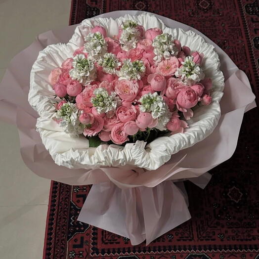 Pembe Şakayık ve Ortanca Buketi