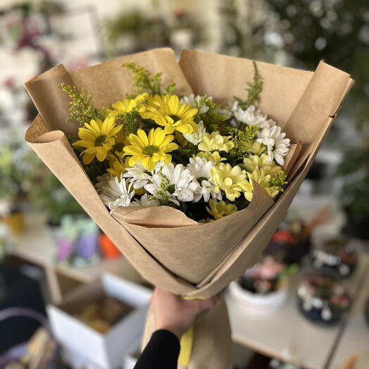 Kraft Kâğıtta Papatyalar