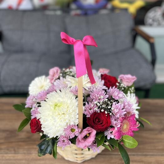 Renkli Neşe Çiçek Sepeti 🌸