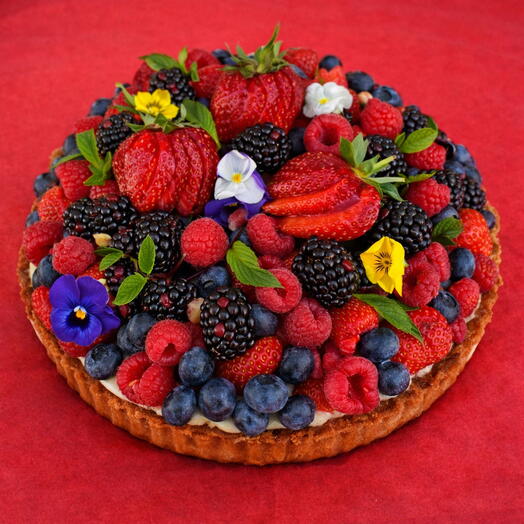 Orman Meyveli Tart (6-8 Kişilik)