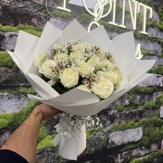 Point Flowers 19 Beyaz Gul Buketi