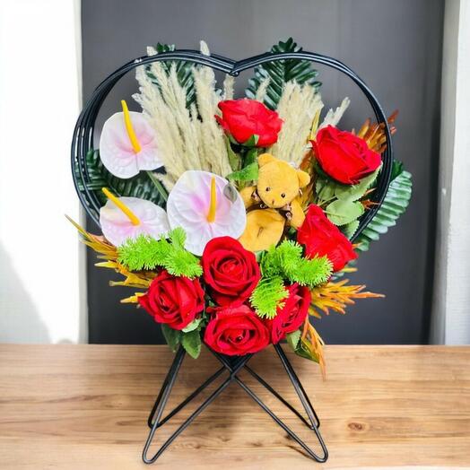 Romantik Kalp Aranjmanı