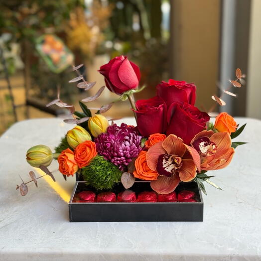 Gul Orkide ve Kalp Çikolatalar