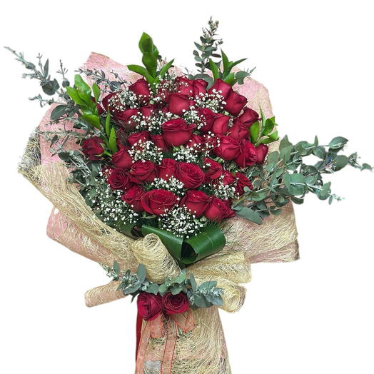 41 шт. красных роз – роскошный букет в абаковой упаковке