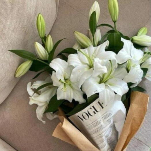 Lily Bouquet 3