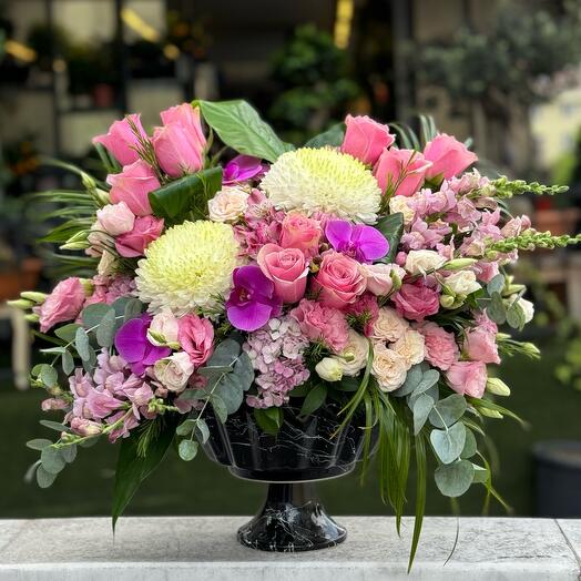 Beyaz Anastasia ve Guller