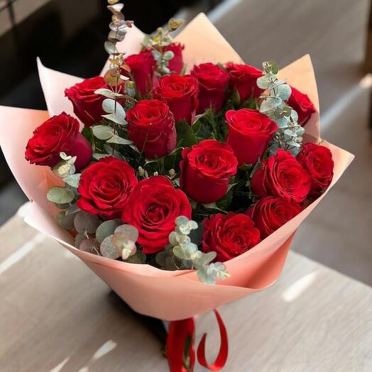 15 Kırmızı Gul Buket