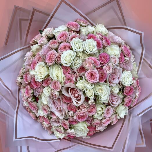 Renkli guller buketi